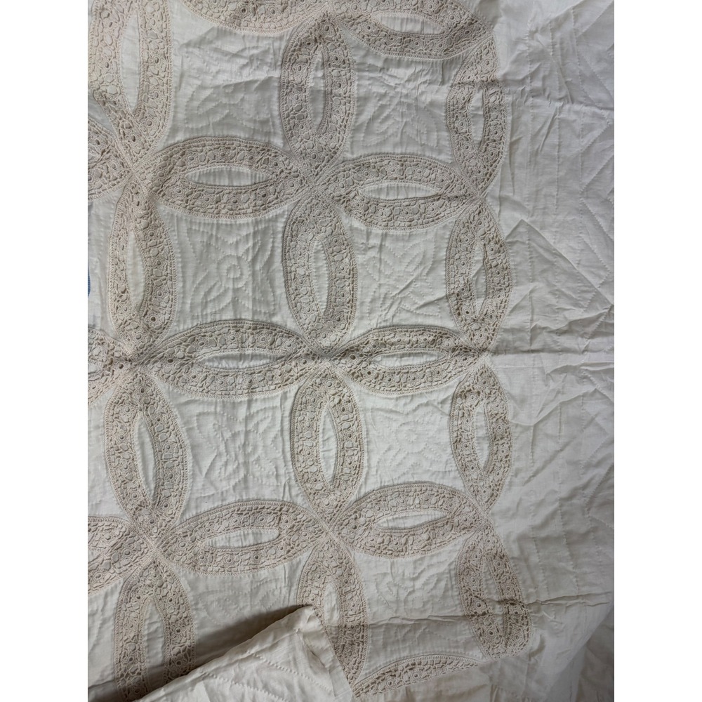 Vintage 1993 Linen Cotton Quilt Ivory Crochet Lace Applique twin Cottagecore - Picture 2 of 7